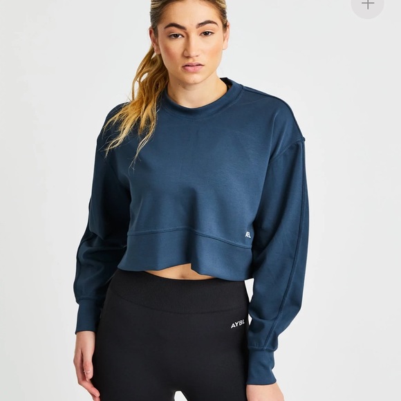 AYBL Oversized Crop Jumper - Picture 1 of 2